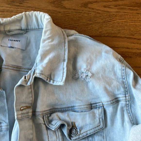 Old Navy Distressed Denim Jacket - Picture 2 of 3